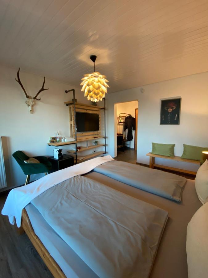 Doppelzimmer Mit Bad & Balkon Simmersfeld Luaran gambar